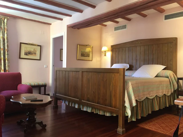 Las Casas de la Judería, Sevilla Historic City Center