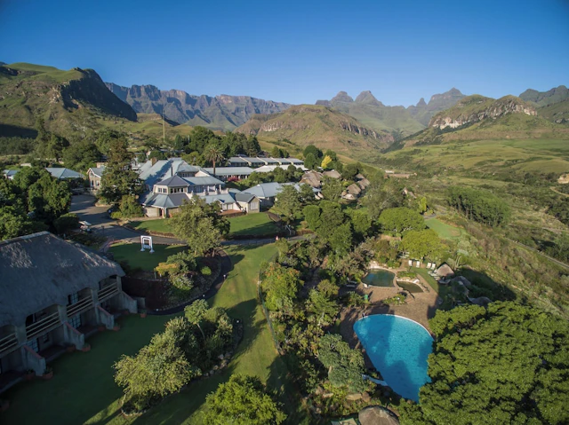 Cathedral Peak Hotel