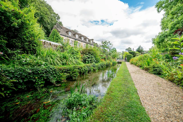 Swan Hotel
