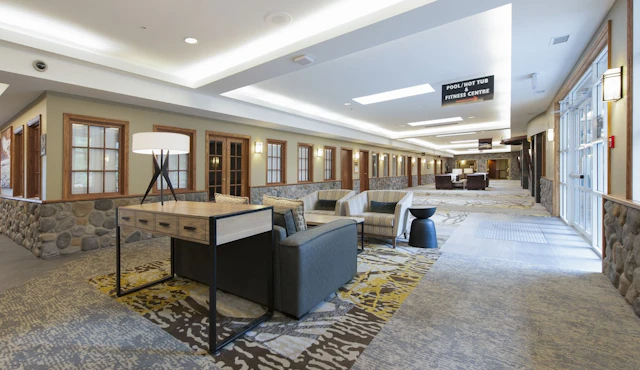 Coast Canmore Hotel & Conference Centre