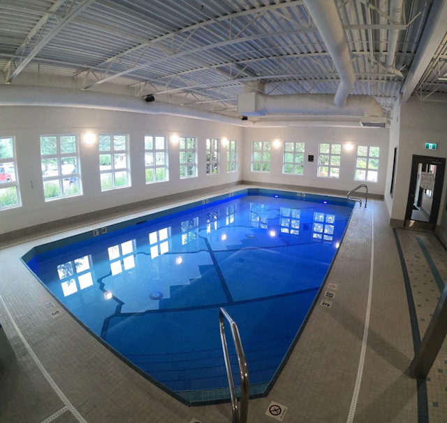 Coast Canmore Hotel & Conference Centre
