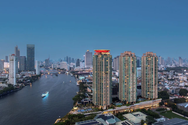 Chatrium Hotel Riverside Bangkok