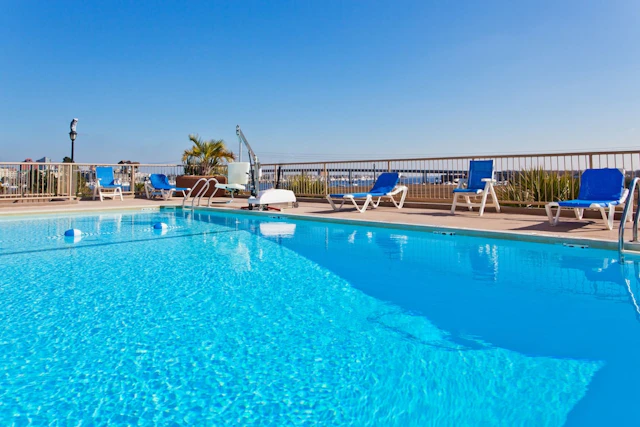 Holiday Inn Charleston Riverview by IHG