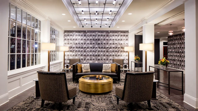 Holiday Inn FRENCH QUARTER-CHATEAU LEMOYNE by IHG