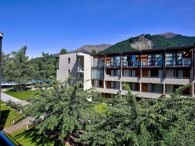 Novotel Queenstown Lakeside