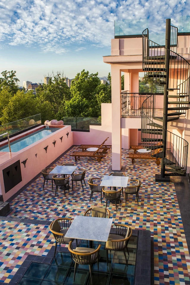 Luciano K Hotel