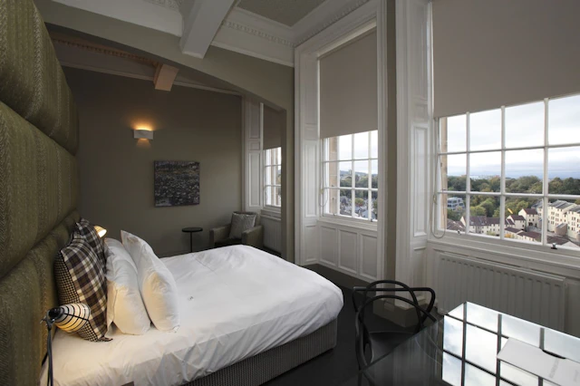 B+B Edinburgh
