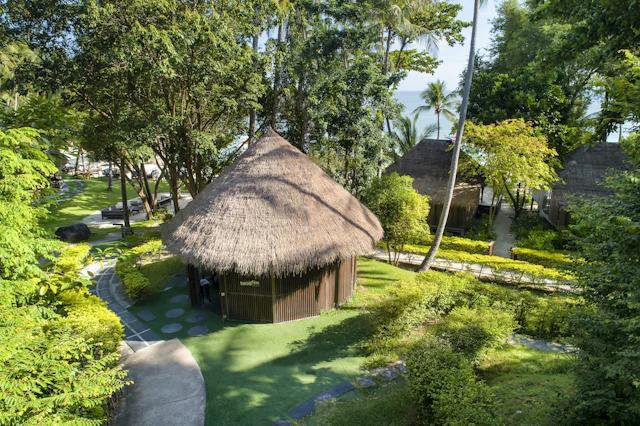 Haadtien Beach Resort