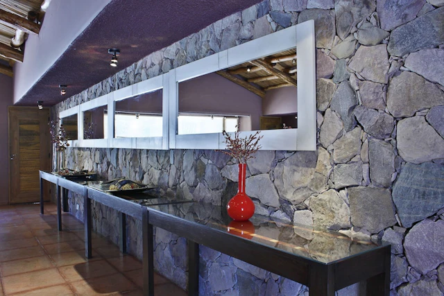 La Comarca Hotel