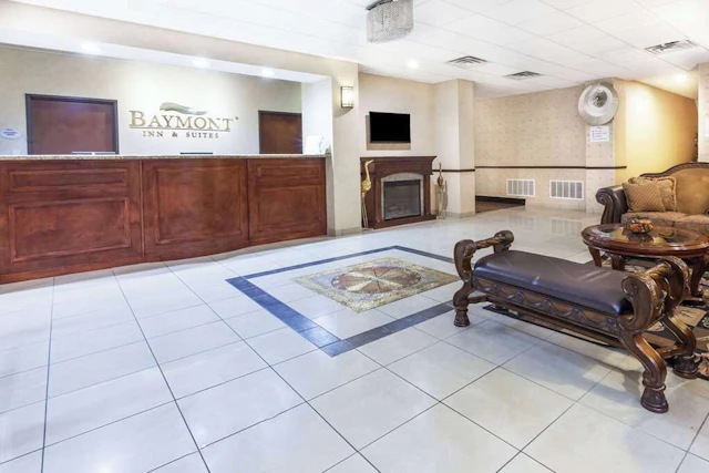 Grander Inn & Suites by IHG
