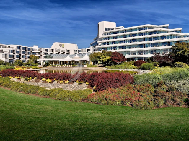 Inn at Laurel Point