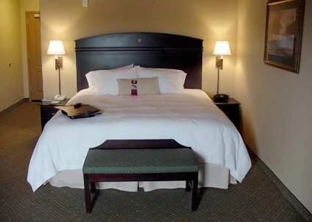 Hampton Inn & Suites Fredericksburg
