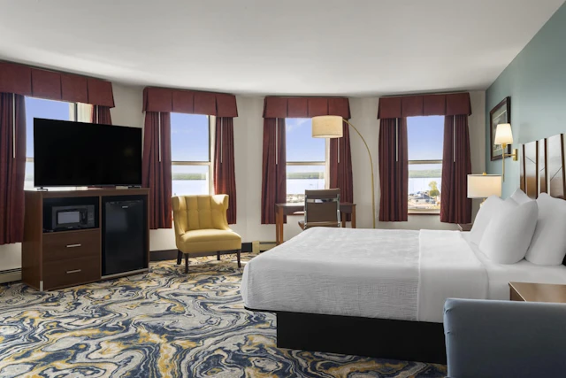 Hotel Chequamegon, BW Signature Collection