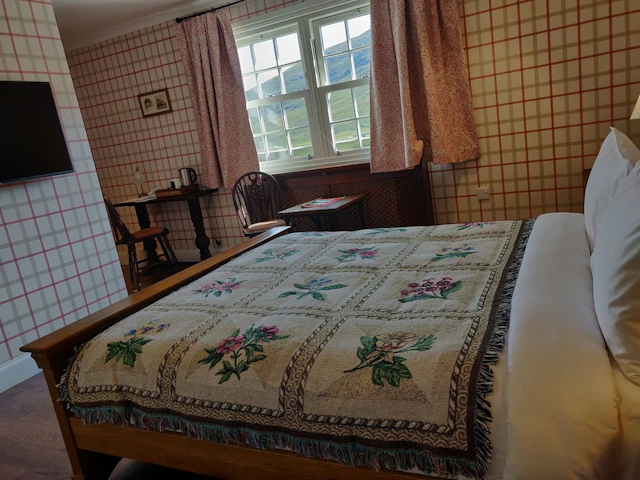 The Cluanie Inn