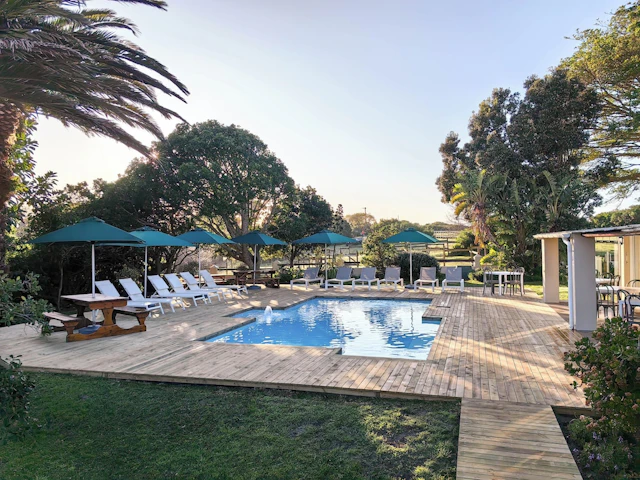 Oyster Bay Lodge