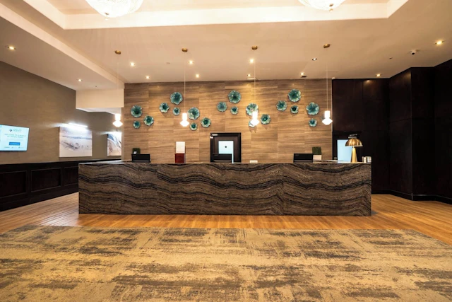 Sandman Signature Vancouver Downtown Hotel