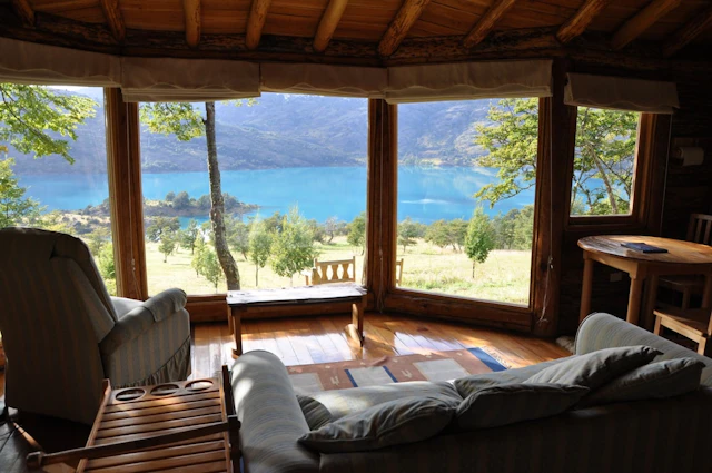 Mallin Colorado Ecolodge