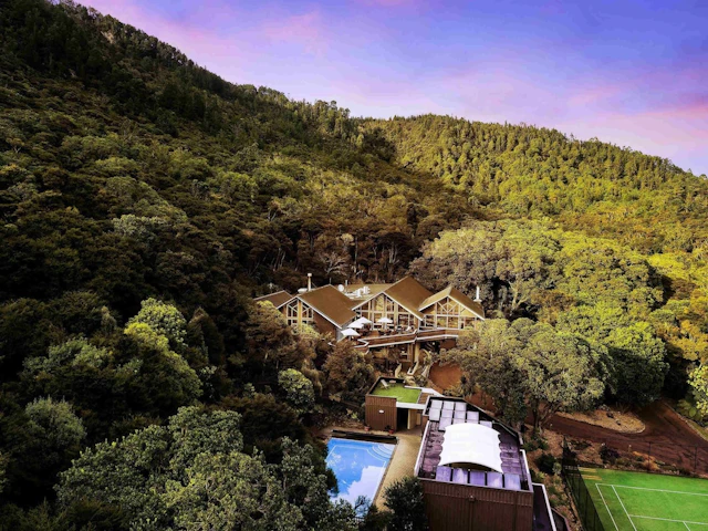 Grand Mercure Puka Park Resort