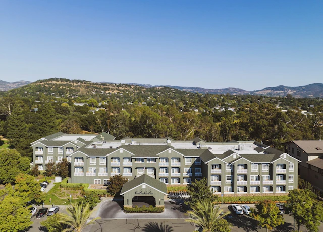 River Terrace Inn