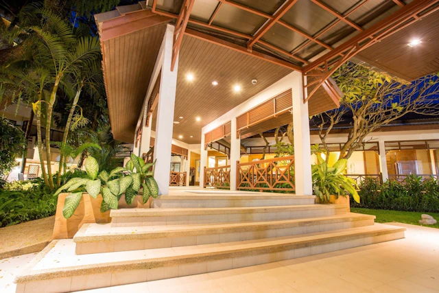 Novotel Rayong Rim Pae Resort