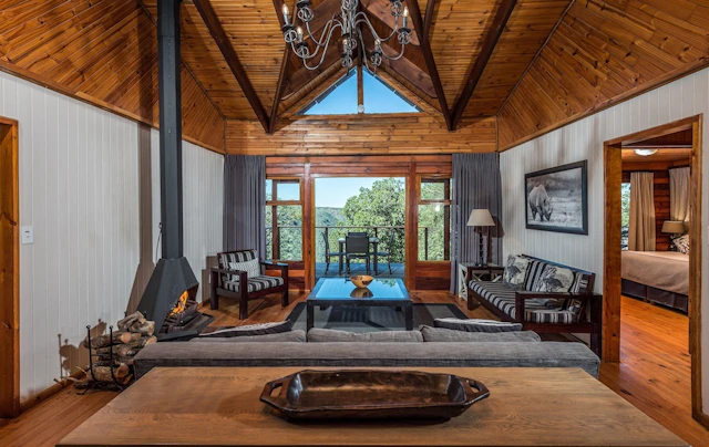 Kariega Game Reserve - Main Lodge