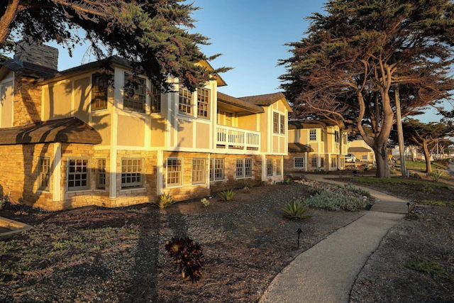 FogCatcher Inn
