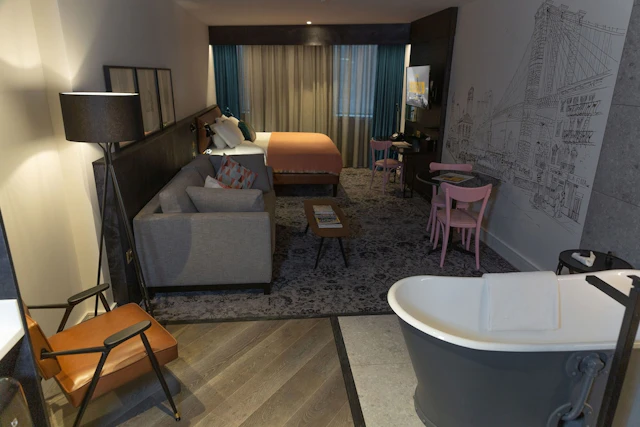 voco Manchester City Centre by IHG