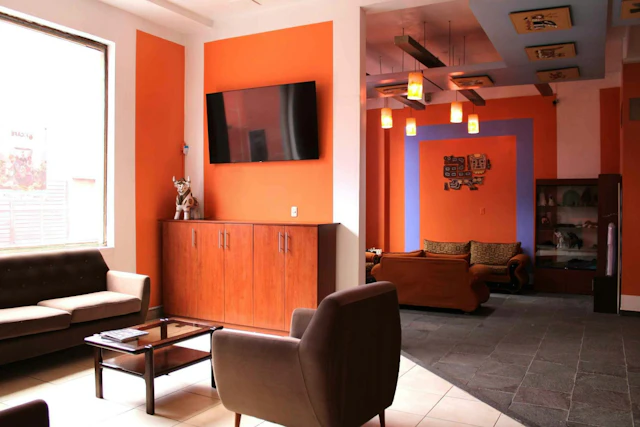 Intiqa Hotel