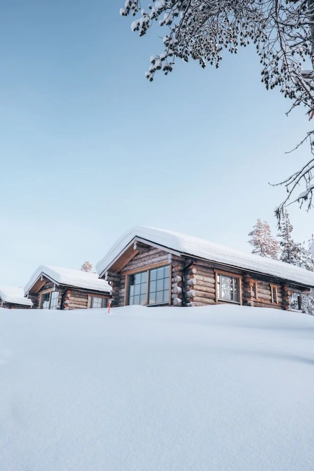 Wilderness Hotel Muotka & Igloos