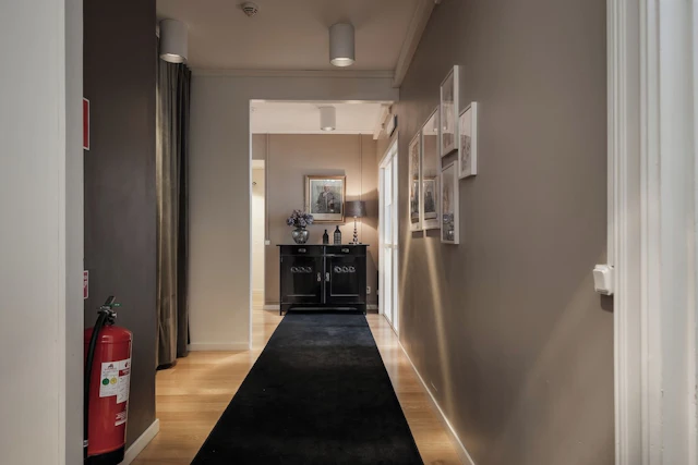 Home Hotel Post