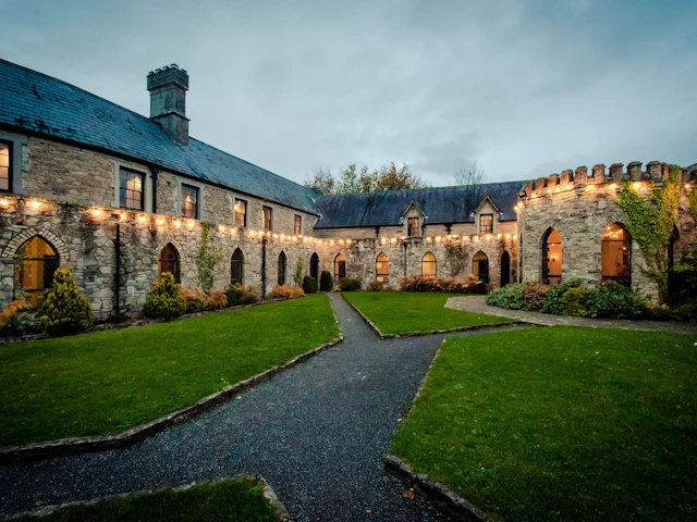 Kinnitty Castle Hotel