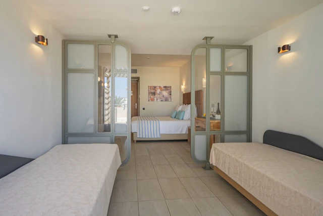 Minos Hotel