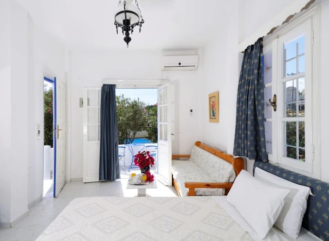 Melina Hotel