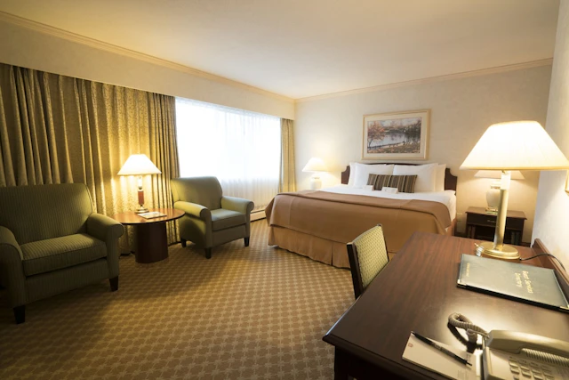 Royal Scot Hotel & Suites, Trademark Collection by Wyndham