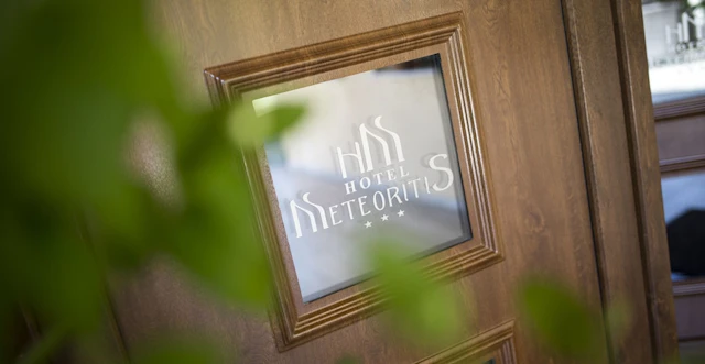 Meteoritis Hotel