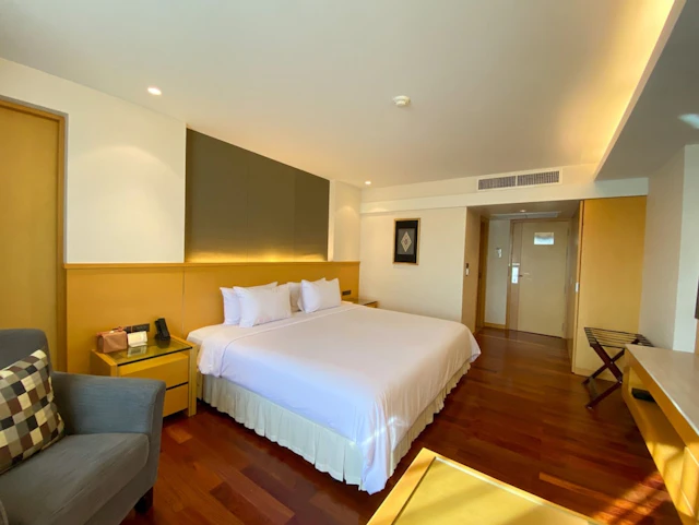 Lao Plaza Hotel