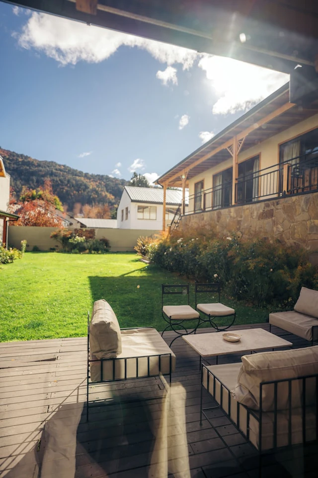 Le Village Hotel y Cabañas