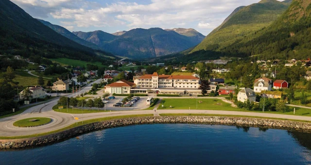 Grand Hotel Skei - Unike Hoteller