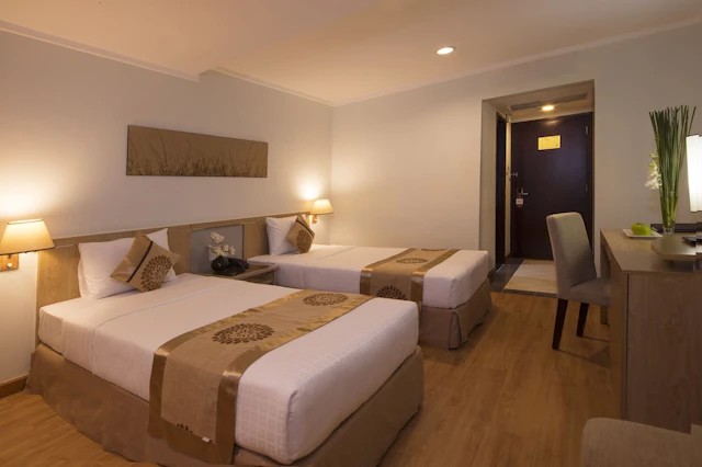Vien Dong Hotel