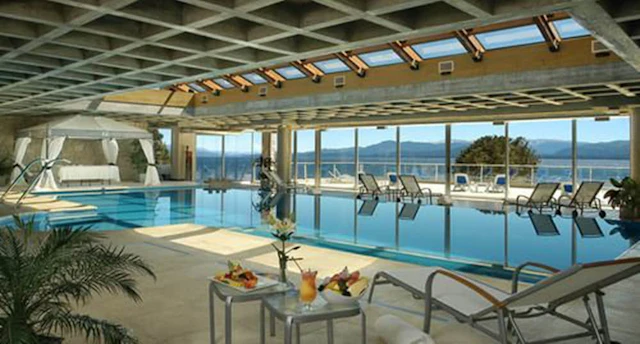 Cacique Inacayal Lake & Spa Hotel
