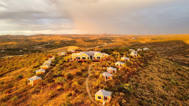 River Crossing Lodge