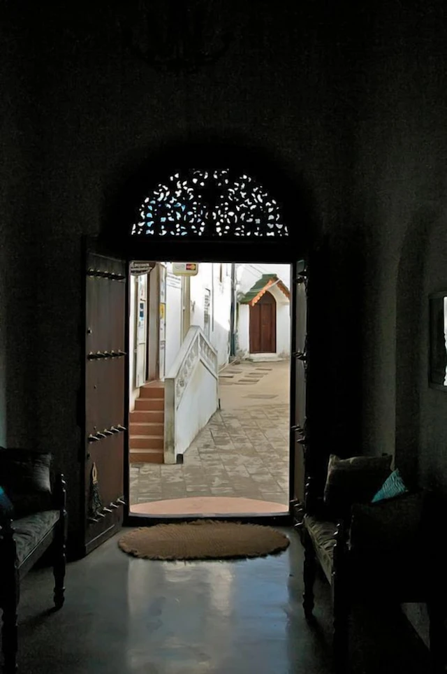 Kisiwa House