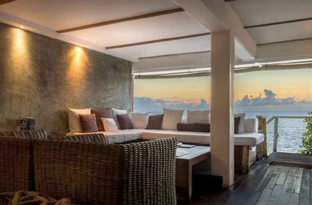 Bliss Hotel
