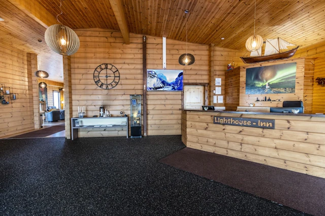 Lighthouse Inn