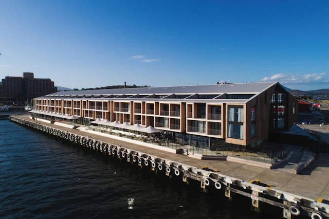 MACq 01 Hotel