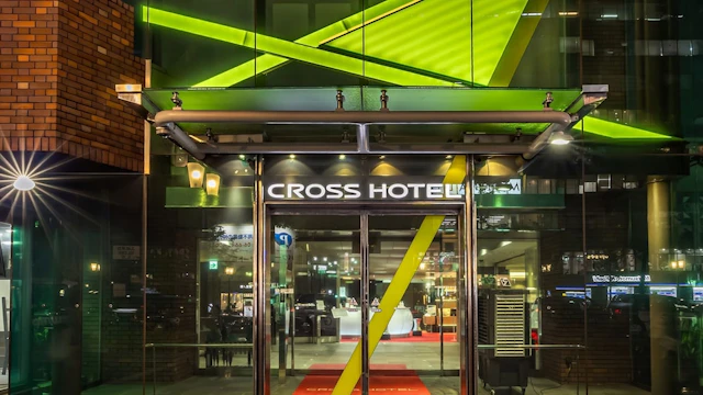Cross Hotel Osaka