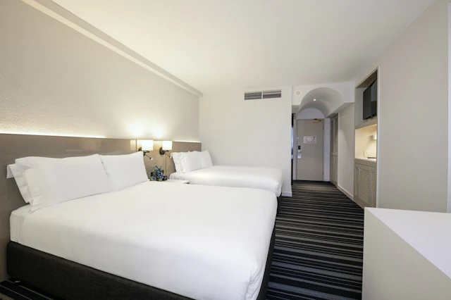 DoubleTree by Hilton Darwin Esplanade