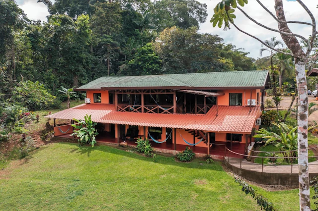 La Laguna del Lagarto Eco-Lodge