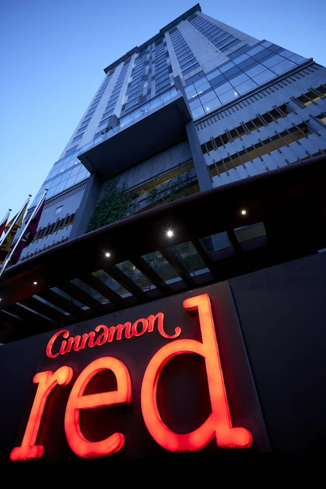 Cinnamon Red Colombo