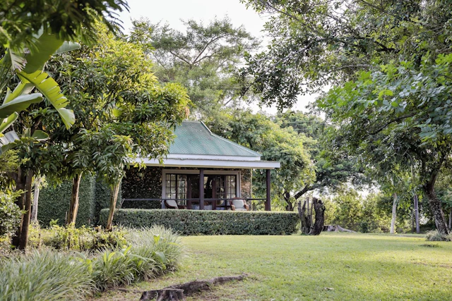 Perry's Bridge Hollow Boutique Hotel